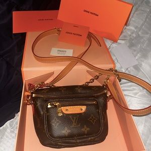Louis Vuitton Mini Bumbag! Gently used, perfect condition.